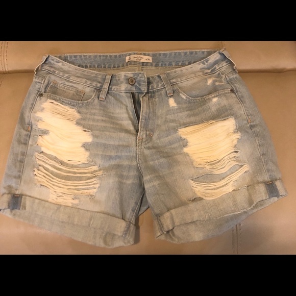 Abercrombie & Fitch Pants - Abercrombie shorts